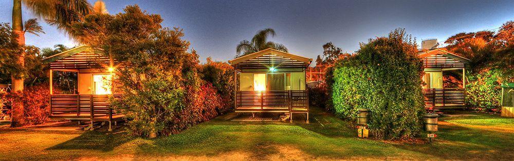 Queens Beach Tourist Village Bowen Exterior photo